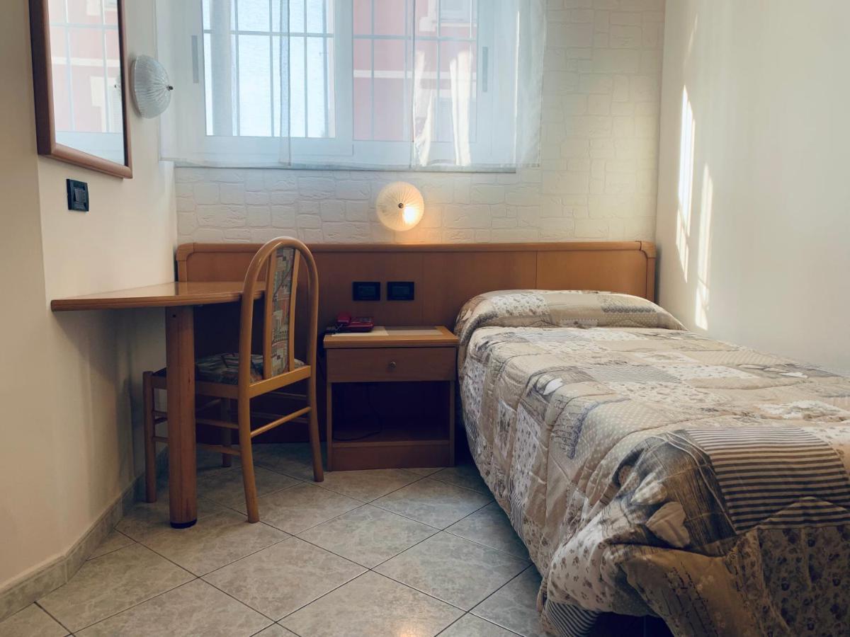Hotel San Giorgio Albisola Superiore Zewnętrze zdjęcie