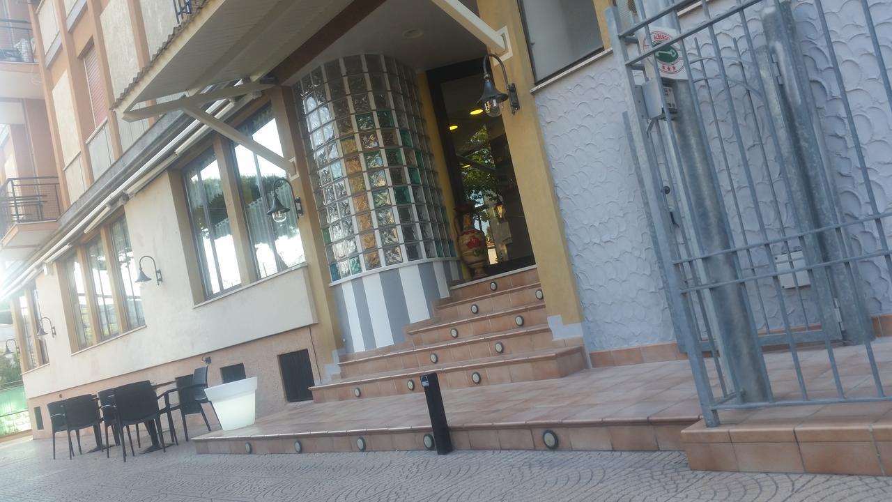 Hotel San Giorgio Albisola Superiore Zewnętrze zdjęcie