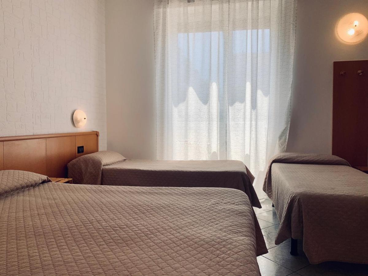Hotel San Giorgio Albisola Superiore Zewnętrze zdjęcie
